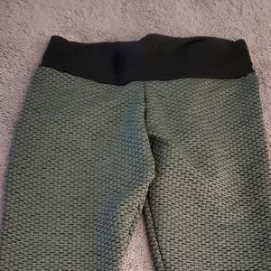 Waffle leggings recommended by social media